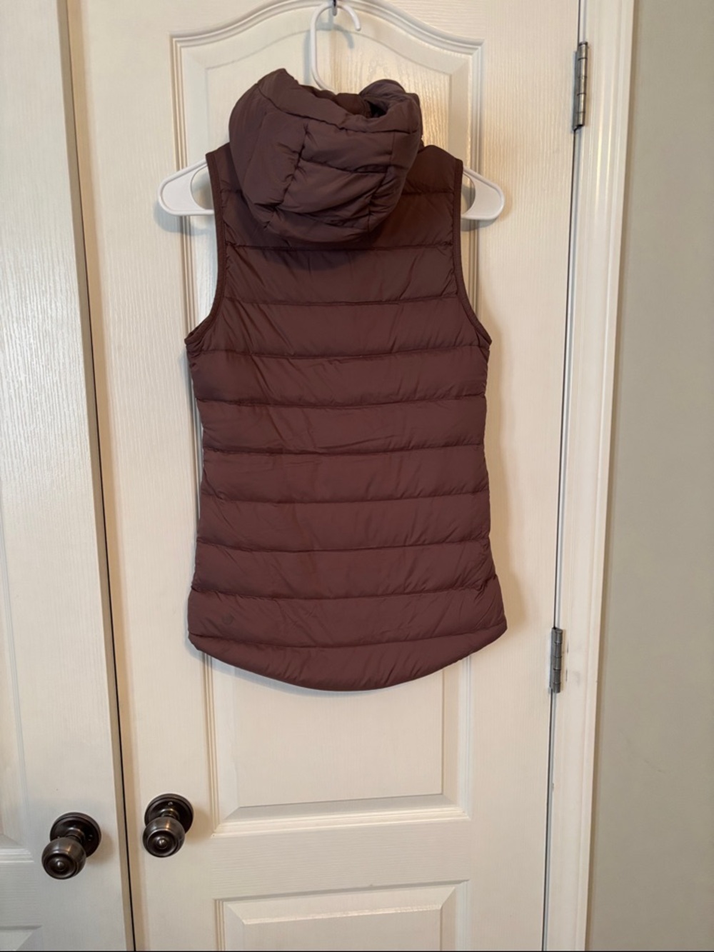 Lululemon Pack It Down Vest in Mauve Stone size 2 - Picture 5 of 11